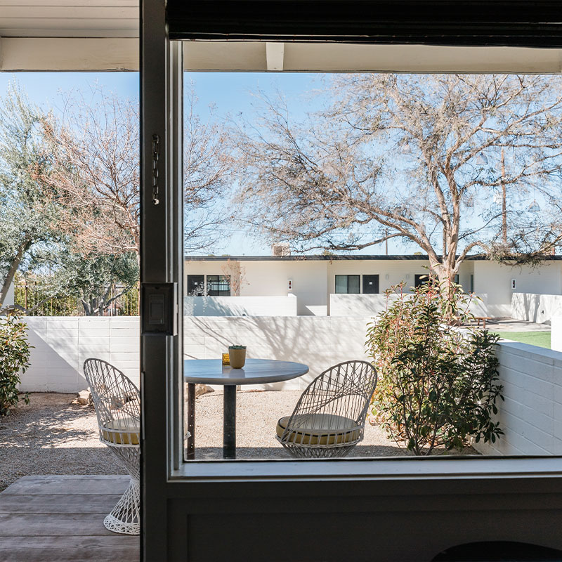 Deluxe Queen Patio