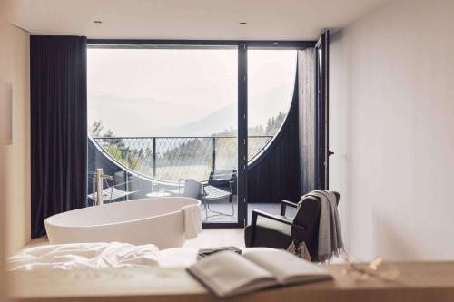 Suite with Mountain View