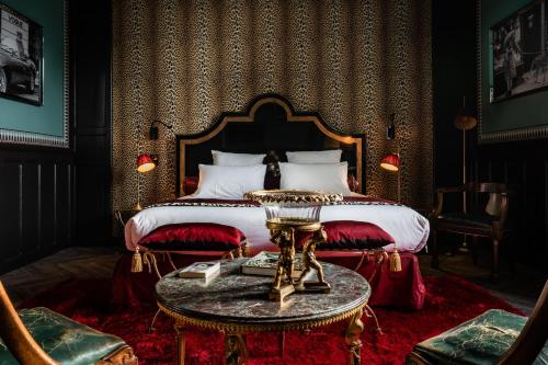 Signature Room - Minuit à Paris