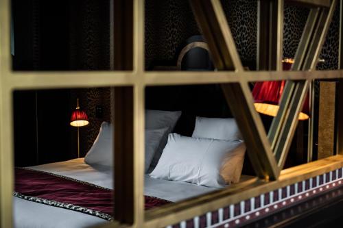 Signature Room - Minuit à Paris