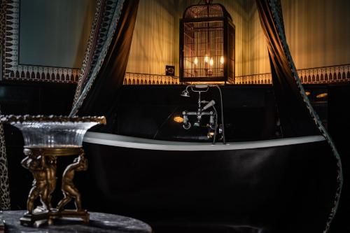 Signature Room - Minuit à Paris