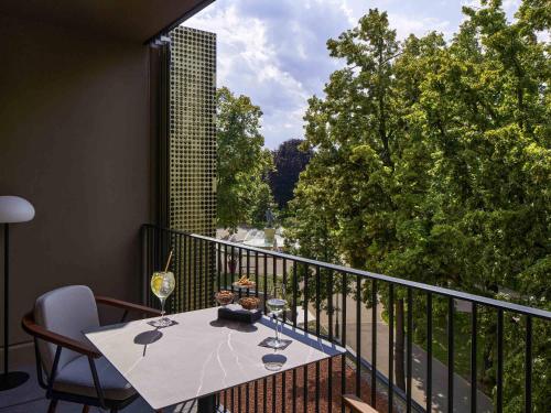Executive King Room with Balcony