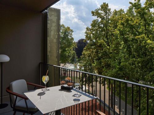 Superior King Room with Balcony