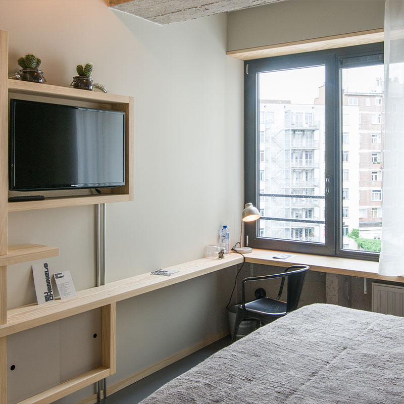 Extra Room