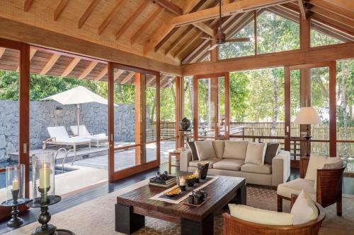 Dazzling Datai – Beach Villa One-Bedroom (Malaysia Resident rate)