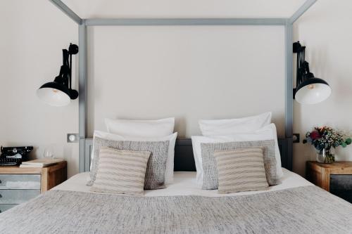 Deluxe Double Room Mares