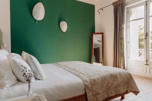 Deluxe Double Room with Shower Aurore