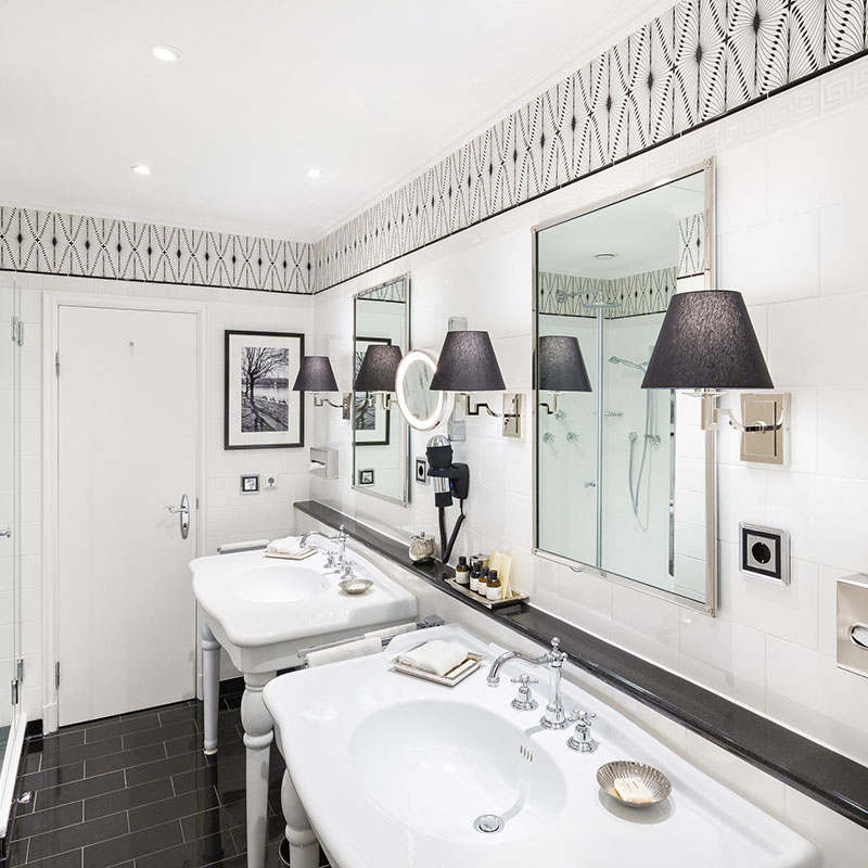 Celebrity Suite