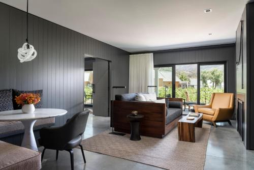 Vineyard 2 Bedroom Suite