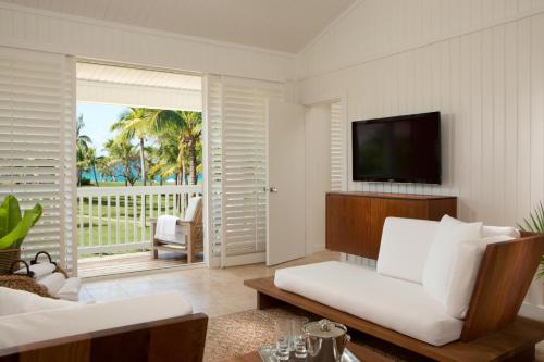 Partial Ocean View Sanctuary One Bedroom Suite