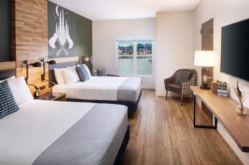 Double Room with Lake View