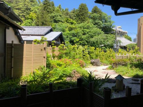 Japanese-Style Economy Twin Room with Shared Bathroom - "Chikyu" - Room Only
