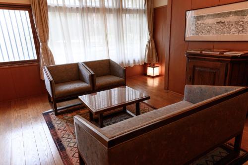 Japanese-Style Superior Suite - "Tenraku" - Room Only