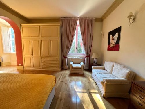 Classic Double Room with Balcony
