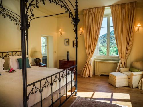 Classic Double Room with Balcony