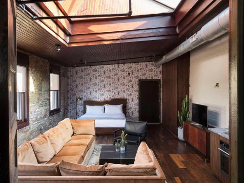 Superior King Apartment (Room 4)