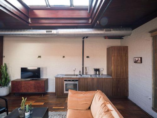 Superior King Apartment (Room 4)