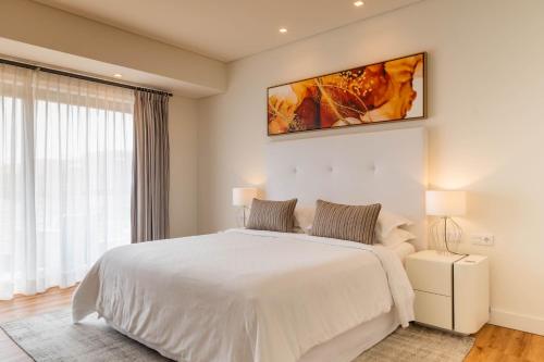 Premium Deluxe Room with Resort View