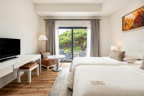 Premium Deluxe Room with Resort View