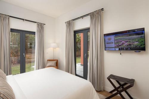 Premium Suite Room with Resort View