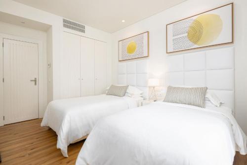Superior Two-Bedroom Suite with Balcony and Garden View