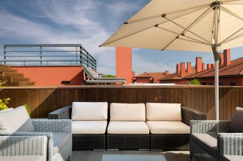 Panoramic Two-Bedroom Suite with Garden View