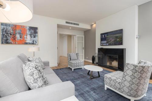 Superior Two-bedroom Suite with Garden View