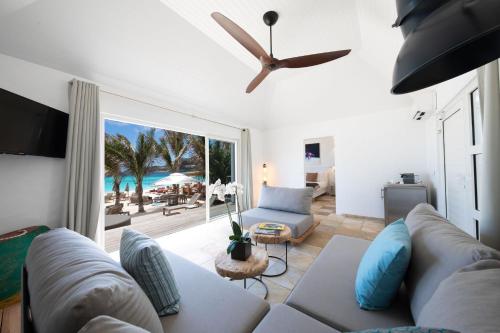 Beach Front Suite