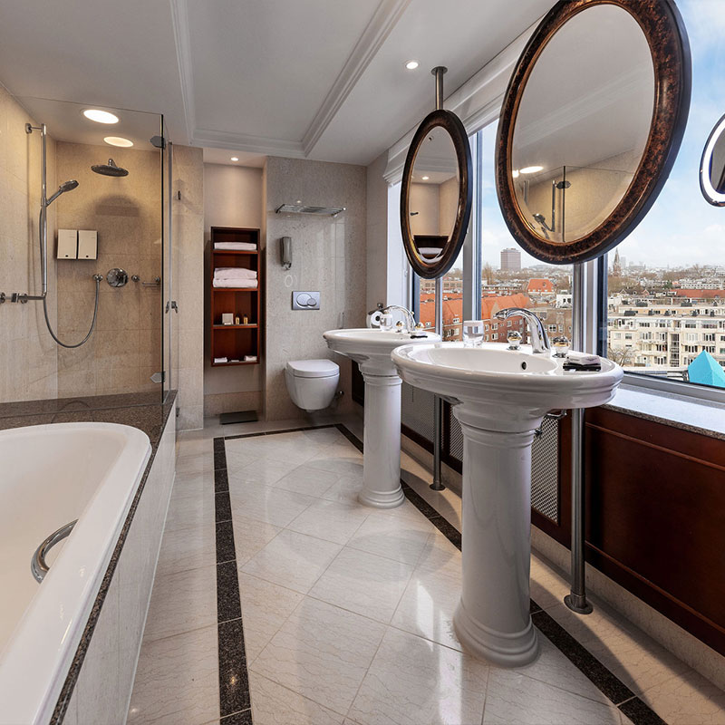 Executive King Room 