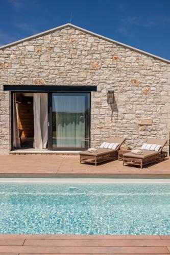 Superior Villa
