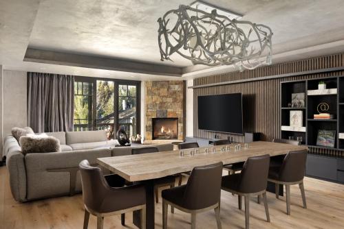 Born Free Four-Bedroom Residence