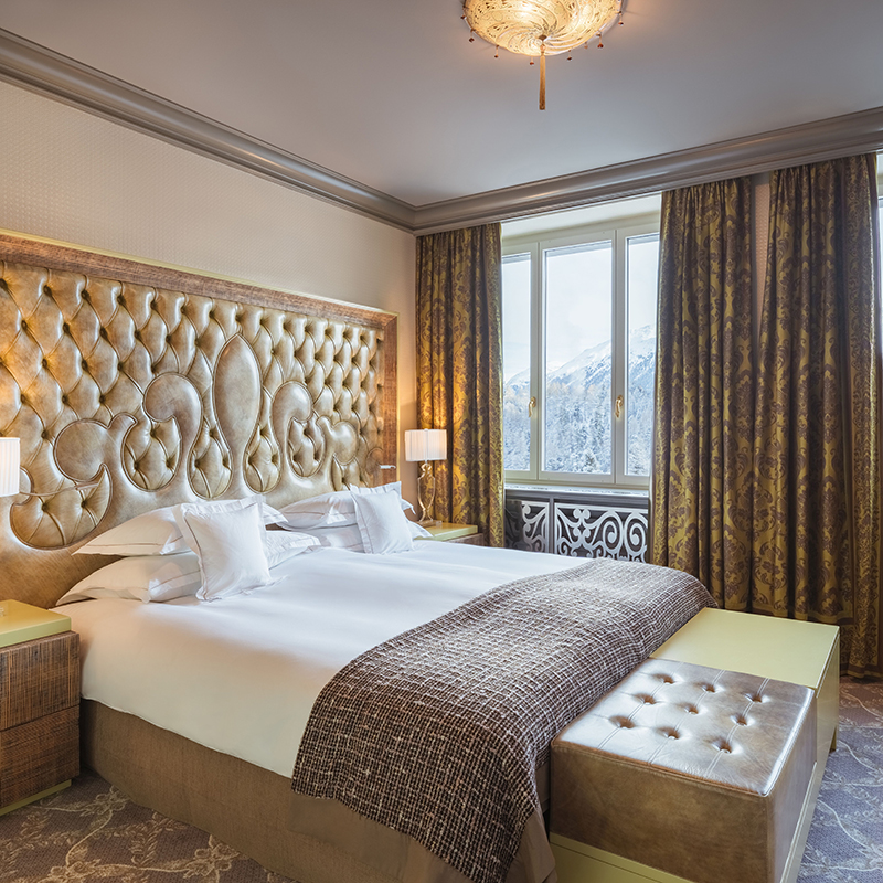 Carlton Suite