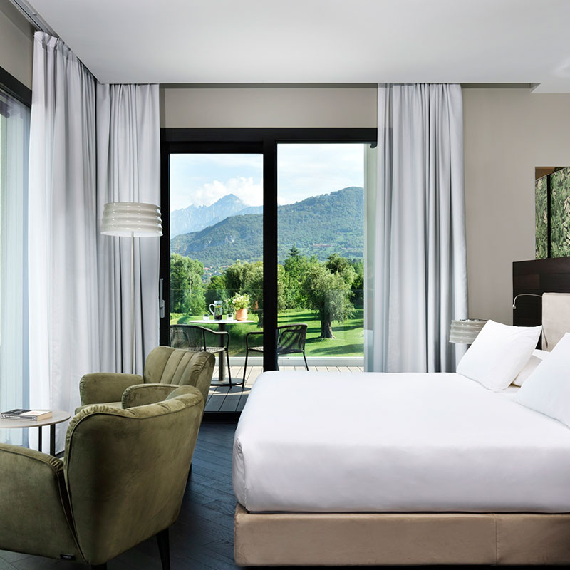 Spa Suite- Lake View