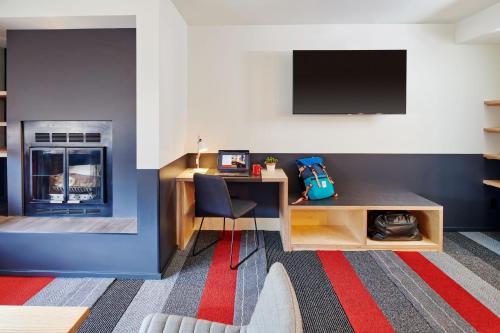 Queen Suite