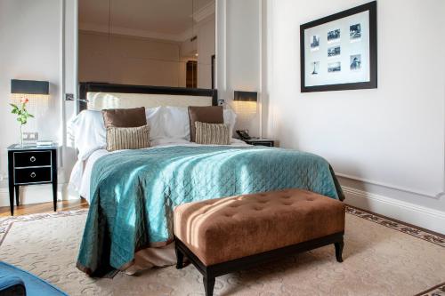 Premium King Room