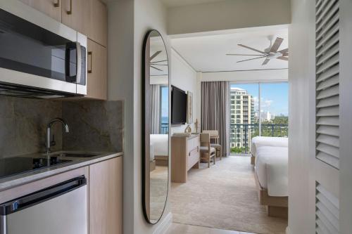 Studio with Two Queen Beds and Ocean View