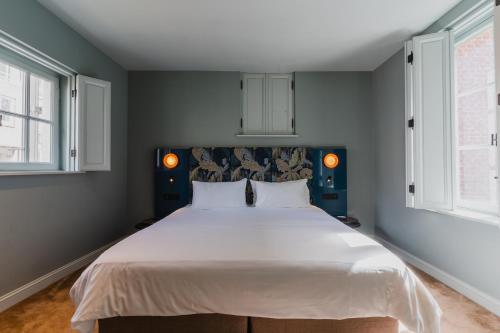 Quadruple Room with Bathroom