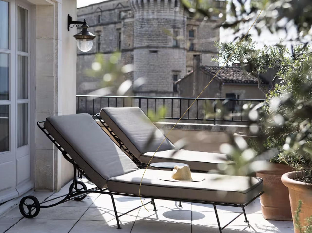 Duc de Soubise Terrace Suite