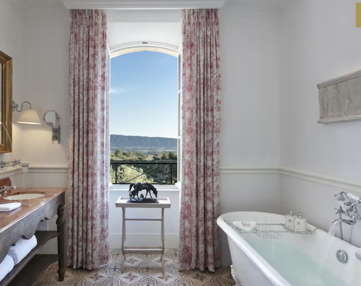 One Bedroom Suite