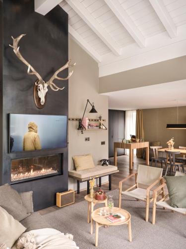 Alpinist Roof Suite