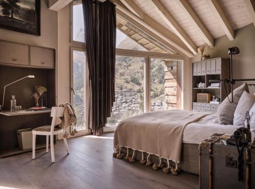 Huntsman Lodge