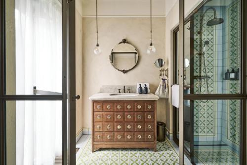 Chic Double Room