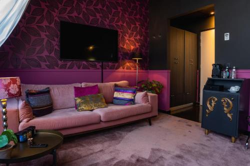 Royale Room