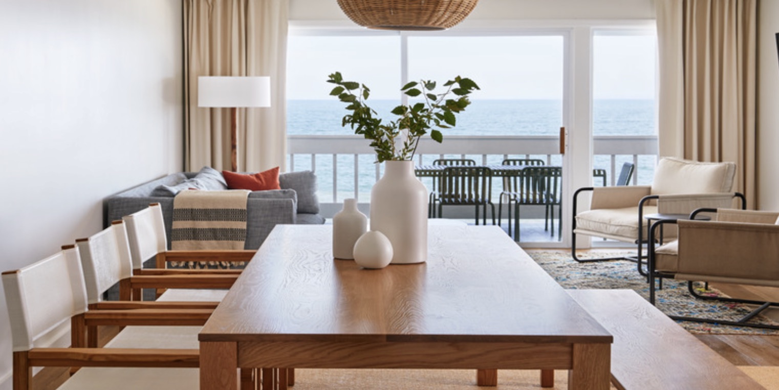 2 Bedroom Suite w/ private balcony