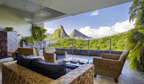 Sky Jacuzzi Suite