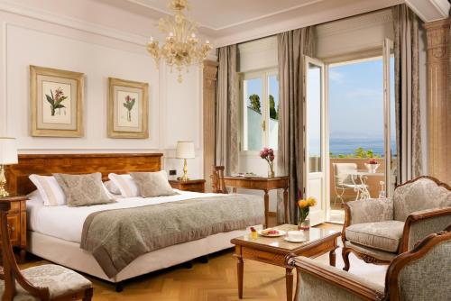 Exclusive Lake View with Terrace