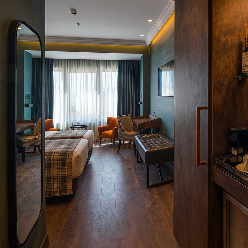 Double Room Single