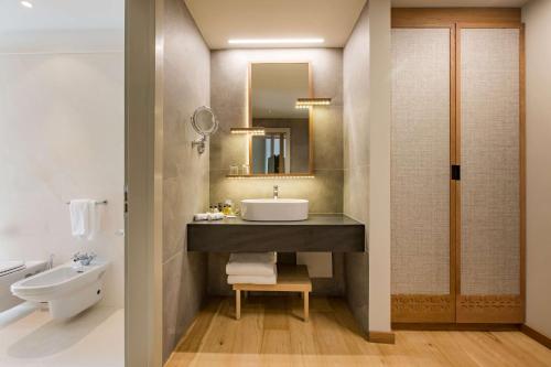 Premier Suite with Dolomites View