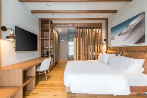 Collection Superior Room with Dolomites View