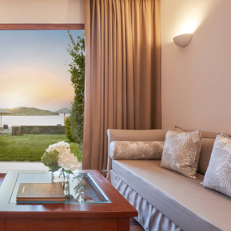 Deluxe Beachfront Bungalow